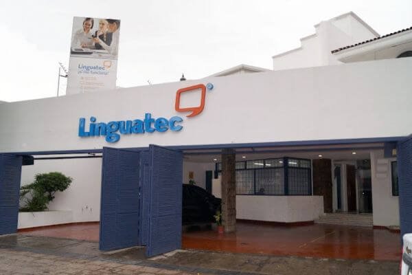 Qué tan buena es la escuela Linguatec